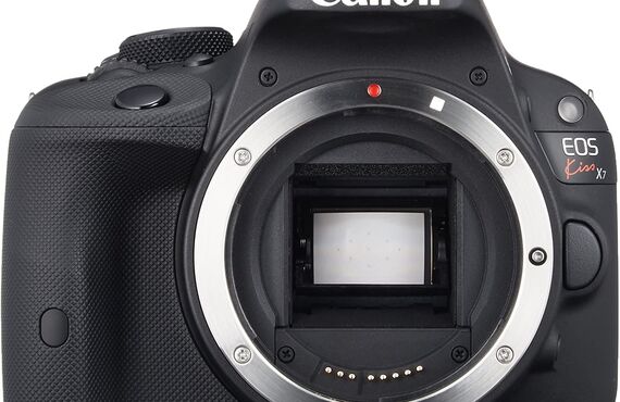 滋賀のおすすめCanon キャノン EOS Kiss X7 ボディ高い買取価格 売るなら百獣のカメラ買取王 カメライオンが高価買取