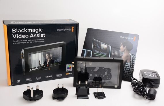 新潟おすすめ Blackmagic ブラックマジック Video Assist 5inch の高い買取価格 売るなら百獣の買取王が高価買い取り 