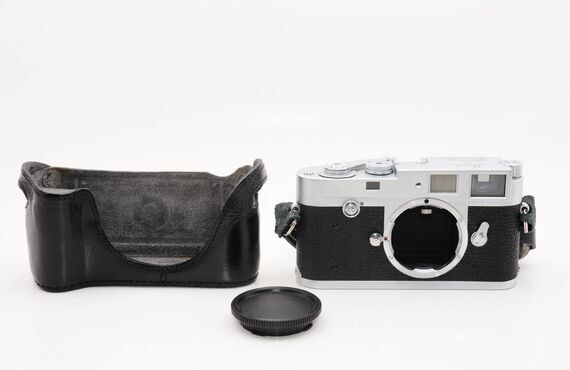 梅田おすすめ ライカ Leica M2の高い買取価格 売るなら百獣のカメラ買取王が高価買い取り