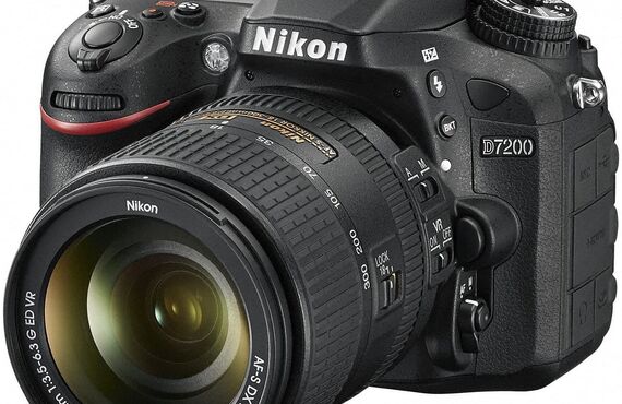 滋賀のおすすめ Nikon ニコン D7200 18-300VRレンズキット 高い買取価格 売るならカメラ買取王カメライオンが高価買取