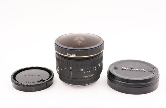 梅田おすすめ シグマ SIGMA 8mm F4 D EX FISHEYE 180°の高い買取価格 売るなら百獣のカメラ買取王が高価買い取り
