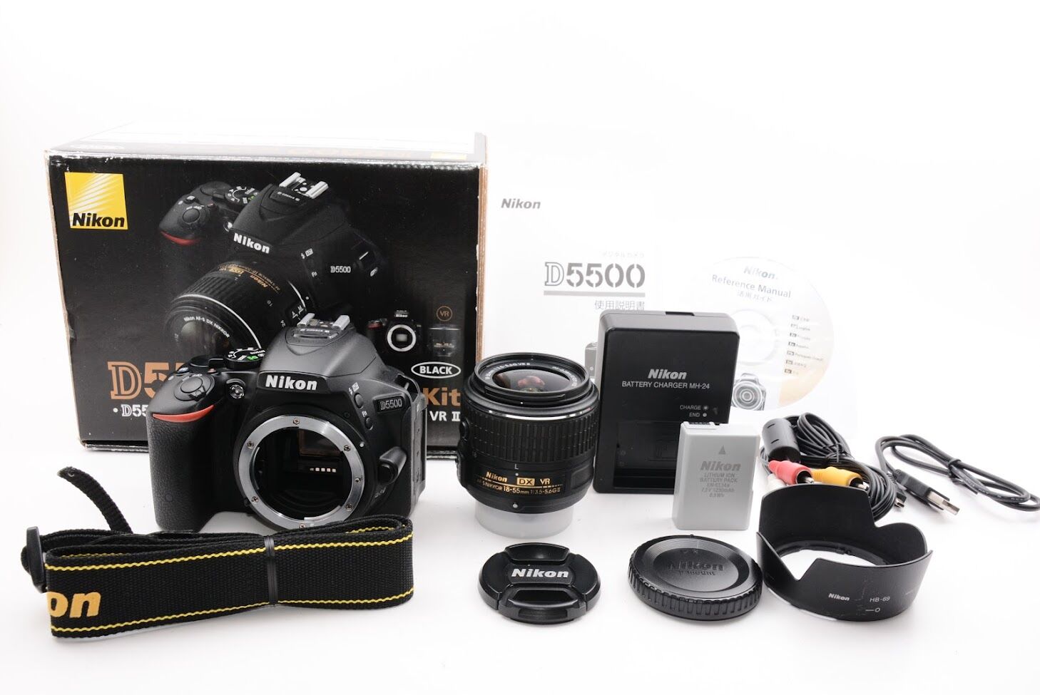 Nikon ニコン デジタル一眼レフカメラ D5500 18-55 VRII レンズキット ブラック 2416万画素 3.2型液