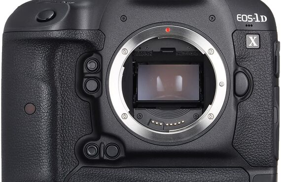鳥取のおすすめCanon キャノン EOS-1D X ボディ高い買取価格 売るなら百獣のカメラ買取王 カメライオンが高価買い取り