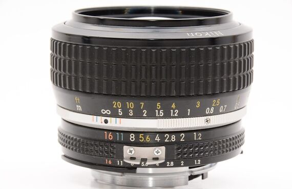 三重のおすすめ ニコン Nikon Ai-s Nikkor 50mm の高い買取価格 百獣のカメラ買取王が高価買い取り