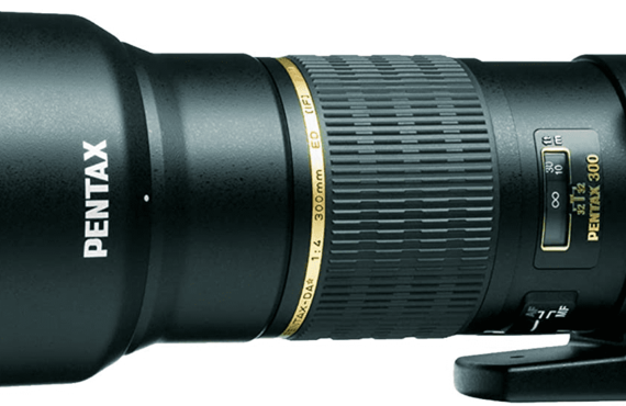 豊中のおすすめ ペンタックス smc PENTAX-DA★300mm 高い買取価格 売るなら百獣のカメラ買取王カメライオンが高価買取