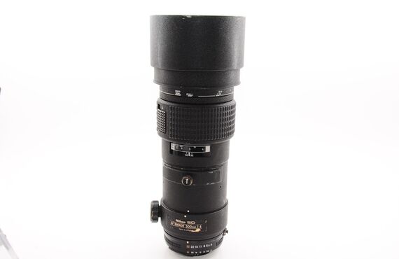 加古川のおすすめ Nikon ニコン AF NIKKOR 300mm F4 ED の高い買取価格 売るなら百獣の買取王が高価買い取り 