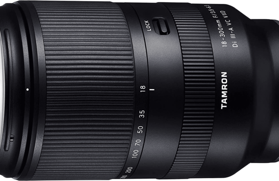 豊中のおすすめ TAMRON タムロン 18-300mm 高い買取価格 売るなら百獣のカメラ買取王 カメライオンが高価買い取り