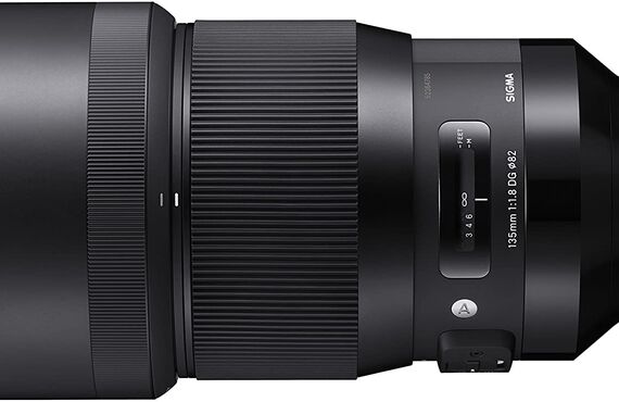 加古川のおすすめ SIGMA シグマ 135mm F1.8 DG HSM | Art A017 の高い買取価格 百獣の買取王が高価買い取り 