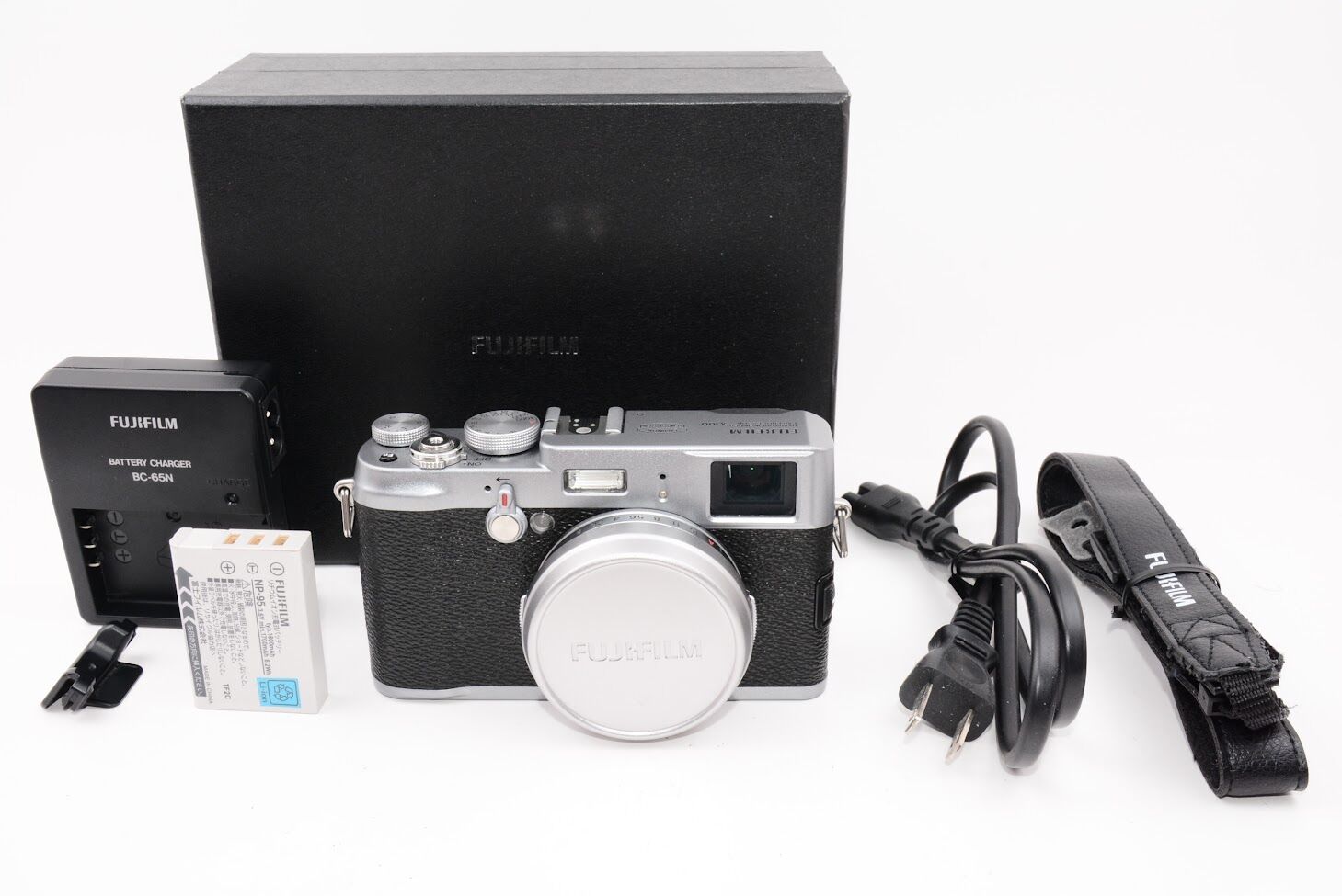 FUJIFILM フジフィルム 富士フィルム FinePix X100 