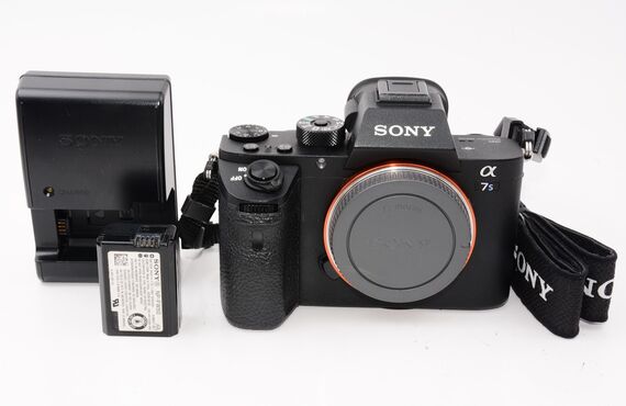 神戸市長田区のおすすめ SONY ソニー α7SII ボディ の高い買取価格 売るなら百獣の買取王が高価買い取り 