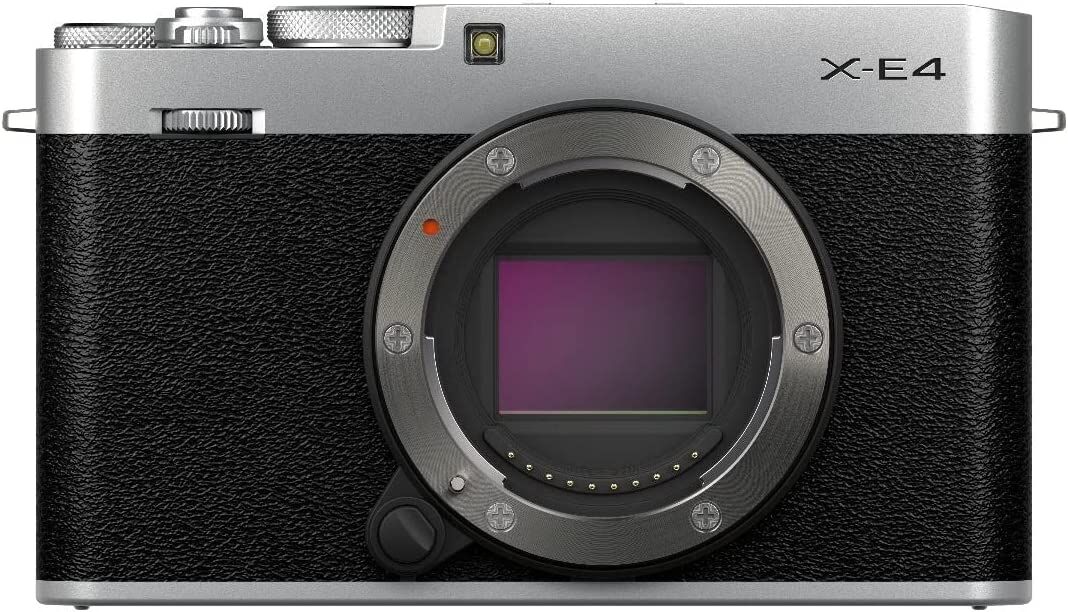 FUJIFILM フジフイルム ミラーレスデジタルカメラ X-E4 ボディ シルバー