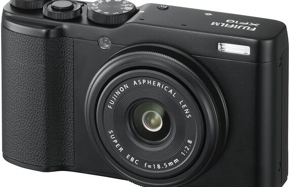神戸市北区のおすすめ FUJIFILM 富士フイルム XF10 ブラック の高い買取価格 売るなら百獣の買取王が高価買い取り 