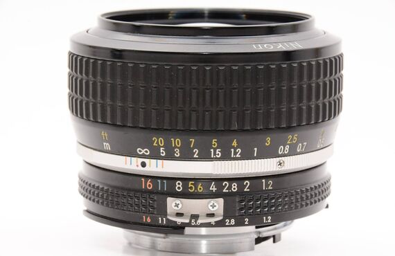 加東のおすすめ Nikon ニコン Ai-s Nikkor 50mm F1.2 の高い買取価格 売るなら百獣の買取王が高価買い取り 