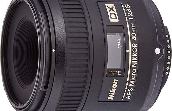 豊岡のおすすめ Nikon ニコン AF-S DX Micro NIKKOR 40mm f/2.8Gの高い買取価格 売るなら百獣の買取王が高価買い取り 