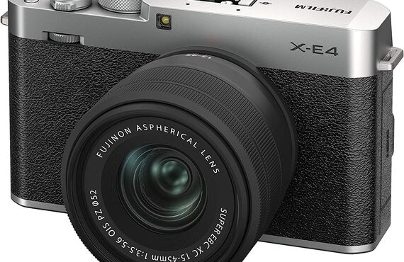 富山のおすすめ FUJIFILM フジフイルム X-E4 レンズキット (XC15-45)  の高い買取価格 百獣の買取王が高価買い取り 