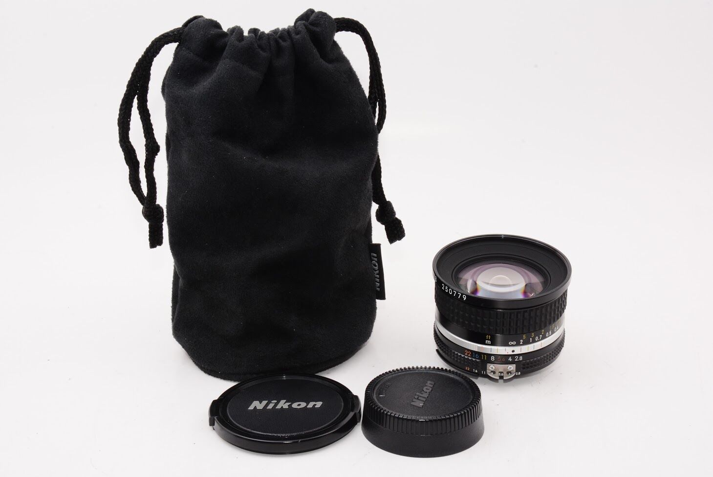 Nikon ニコン Nikkor 20mm F2.8 Ai-s