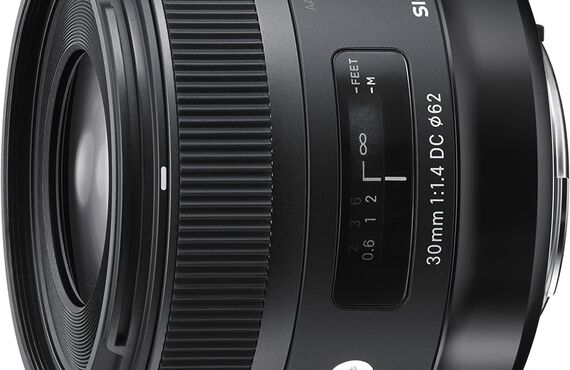 福井のおすすめ SIGMA シグマ 30mm Art A013 高い買取価格 売るなら百獣のカメラ買取王 カメライオンが高価買い取り