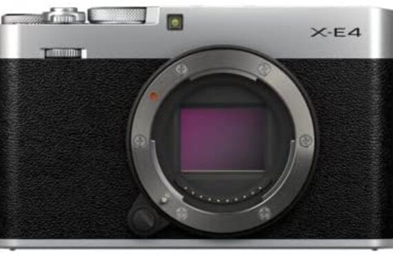 洲本のおすすめ FUJIFILM フジフイルム X-E4 ボディ シルバー の高い買取価格 売るなら百獣の買取王が高価買い取り