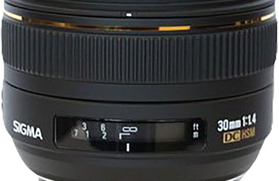 藤沢のおすすめ SIGMA シグマ 30mm F1.4 EX DC HSM ニコン用 の高い買取価格 売るなら百獣の買取王が高価買い取り