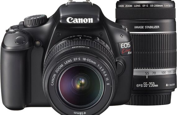 大和おすすめ Canon キヤノン EOS Kiss X50 EF-S18-55ｍｍ/EF-S55-250ｍｍ付属の買取価格 百獣の買取王が高価買い取り