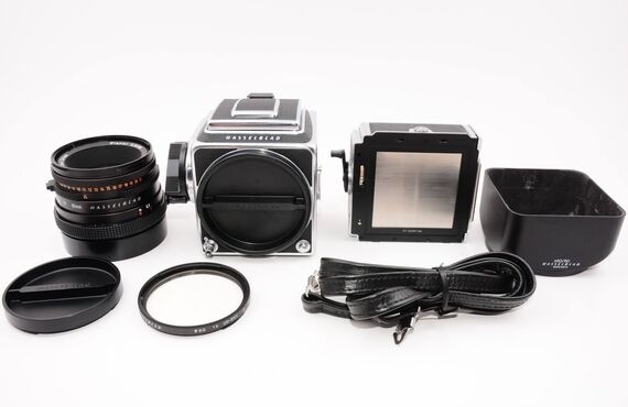鎌倉のおすすめ Hasselblad ハッセルブラッド 500C/M CM CF 80mm f2.8 A12 の買取価格 百獣の買取王が高価買い取り