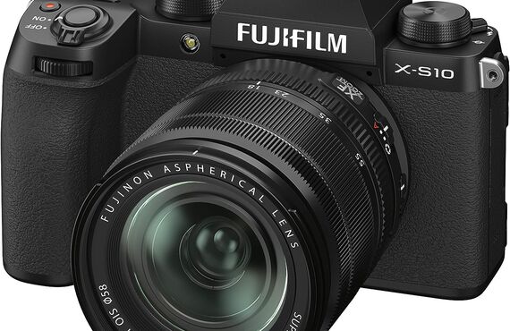 鎌倉のおすすめ FUJIFILM フジフイルム X-S10 レンズキットXF18-55 の買取価格 売るなら百獣の買取王が高価買い取り