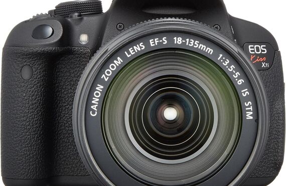 尼崎のおすすめ Canon EOS Kiss X7i EF-S18-135mm F3.5-5.6 IS STM付属 の高い買取価格 百獣の買取王が高価買い取り