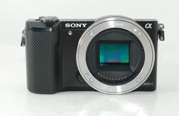 箕面のおすすめ SONY ソニー α5000 ボディ ブラック の高い買取価格 売るなら百獣の買取王が高価買い取り