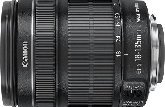 梅田のおすすめ Canon キヤノン EF-S18-135mm F3.5-5.6 IS STM の高い買取価格 売るなら百獣の買取王が高価買い取り
