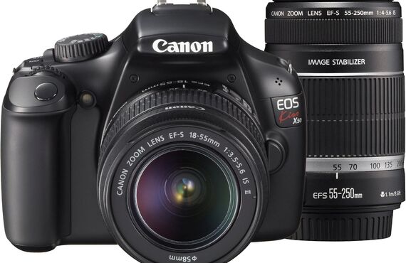 吹田のおすすめ Canon キヤノン EOS Kiss X50 ダブルズームキットの高い買取価格 売るなら百獣の買取王が高価買い取り