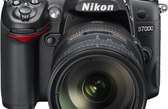 吹田のおすすめ Nikon ニコン D7000 18-200VRII キット の高い買取価格 売るなら百獣の買取王が高価買い取り