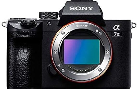 滋賀のおすすめ  SONY ソニー α7 III ボディ ブラック の高い買取価格 売るなら百獣の買取王が高価買い取り