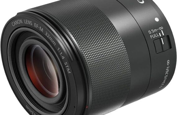 茅ヶ崎のおすすめ Canon キヤノン EF-M32mm F1.4 STM の高い買取価格 売るなら百獣の買取王が高価買い取り