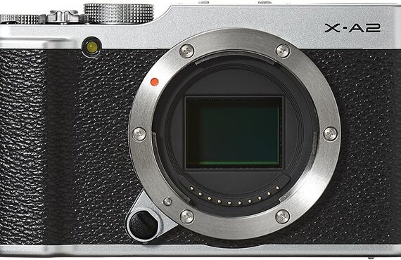 吹田のおすすめ FUJIFILM フジフイルム X-A2 ボディ シルバー の高い買取価格 売るなら百獣の買取王が高価買い取り