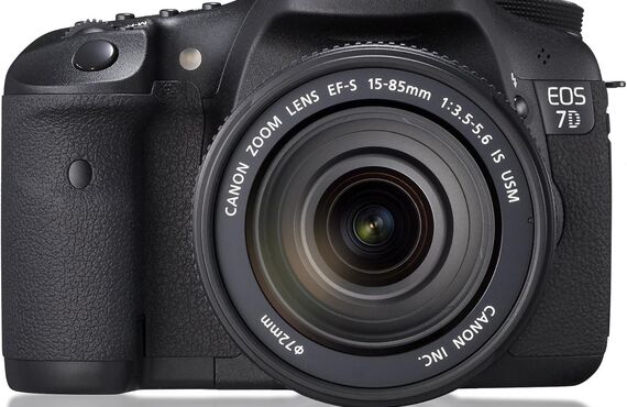 大和のおすすめ Canon キヤノン EOS 7D EF-S15-85mm F3.5-5.6 IS USM付属 の高い買取価格 百獣の買取王が高価買い取り