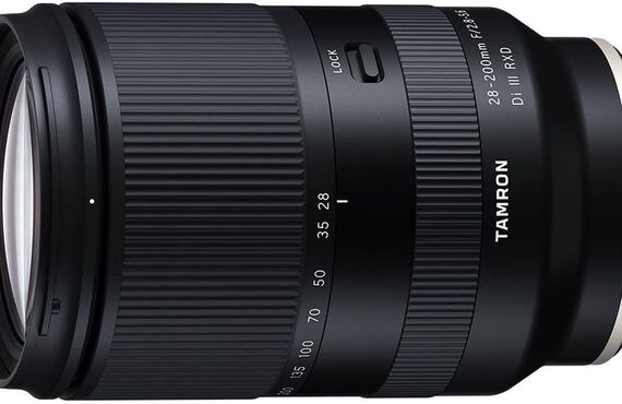 梅田のおすすめ TAMRON タムロン 28-200mm F/2.8-5.6 Di III RXD の高い買取価格 売るなら百獣の買取王が高価買い取り