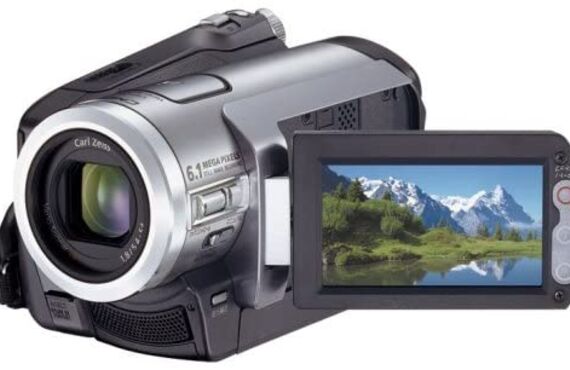 神戸のおすすめ ソニー SONY Handycam ハンディカム HDR-HC7の高い買取価格 売るなら百獣の買取王 カメライオン 高価買い取り