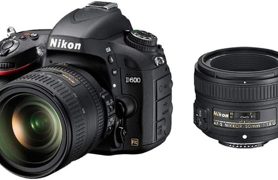 川西のおすすめ Nikon ニコン D600 ダブルレンズキット の高い買取価格 カメラ売るなら百獣の買取王が高価買い取り