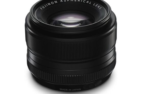 神戸のおすすめ FUJIFILM 富士フィルム XF35mm F1.4の高い買取価格 売るなら百獣の買取王 カメライオン 高価買い取り