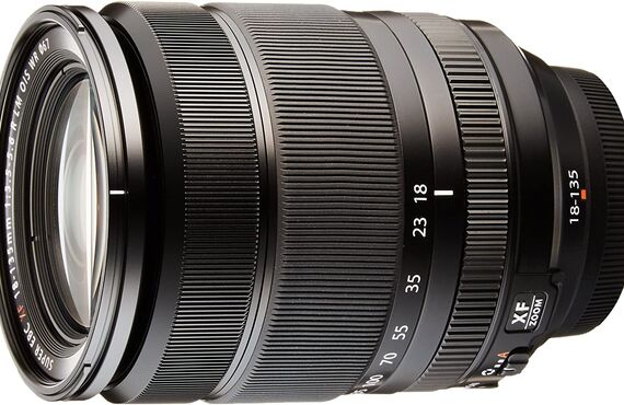 神戸のおすすめ FUJIFILM 富士フィルム XF18-135mm F3.5-5.6の高い買取価格 売るなら百獣の買取王 カメライオン 高価買い取り