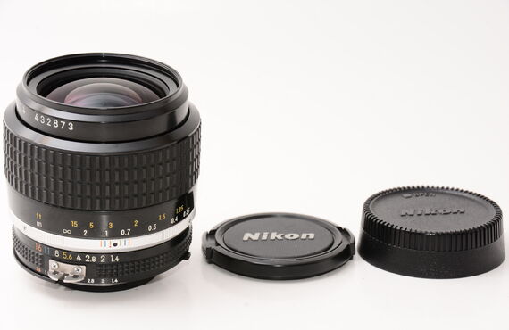 三宮おすすめ Nikon ニコン 35mm の高い買取価格 売るなら百獣の買取王が高価買い取り