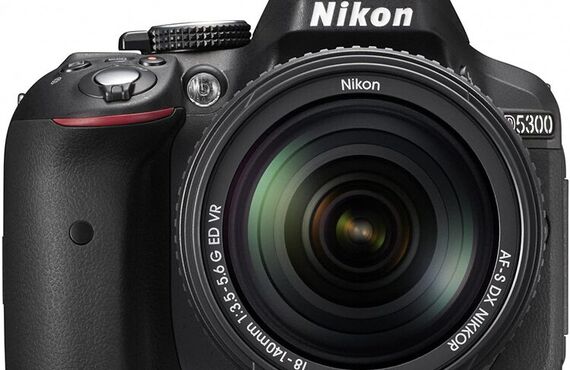姫路のおすすめ Nikon ニコン レンズキット D5300LK18-140VRBK の高い買取価格 売るなら百獣の買取王が高価買い取り 