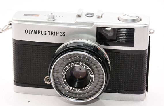 西宮おすすめ OLYMPUS オリンパス TRIP35の高い買取価格 売るなら百獣のカメラ買取王が高価買い取り