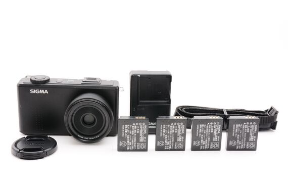 西宮おすすめ SIGMA シグマ デジタルカメラ DP2 Merrill の高い買取価格 売るなら百獣のカメラ買取王が高価買い取り
