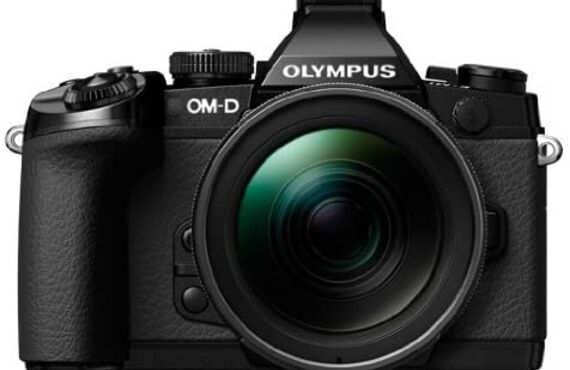 西宮のおすすめ OLYMPUS オリンパス OM-D M1 レンズキットの高い買取価格 売るなら百獣のカメラ買取王が高価買い取り