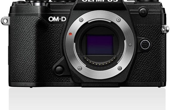 カメラレンタル神戸のおすすめレンズ・ビデオカメラ買取王カメライオンOLYMPUS E-M5 Mark II ボディ ミラーレス一眼