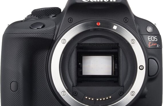 尼崎のおすすめ Canon キャノン EOS Kiss X7 の高価買取価格 売るならカメラ買取王 カメライオンが高価買取