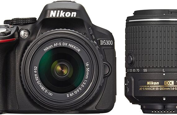 カメラレンタル神戸のおすすめレンズ・ビデオカメラ買取王カメライオンNIKON D5300 ダブルズームキット 一眼レフCANON EOS 80D ボディ 一眼レフ