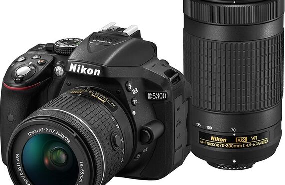 カメラレンタル神戸のおすすめレンズ・ビデオカメラ買取王カメライオン NIKON ニコン D5300 ダブルズームキット