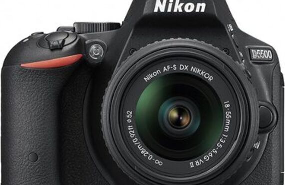 カメラレンタル神戸のおすすめレンズ・ビデオカメラ買取王カメライオン NIKON ニコン D5300 ダブルズームキット